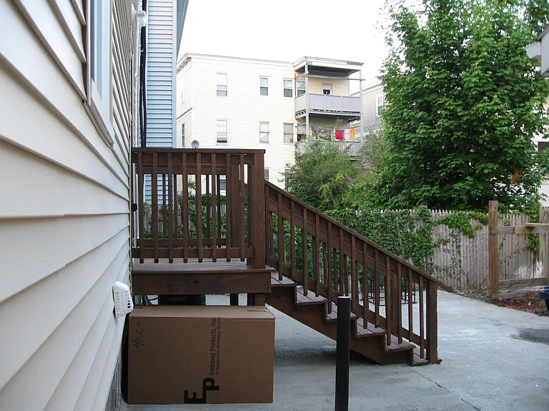 10 W Selden St #2 — Photo 13