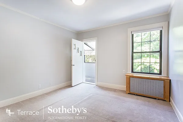Rented by Terrace Sotheby's International Realty | media 31