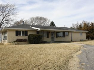 504 S Main St, Macksville, KS 67557