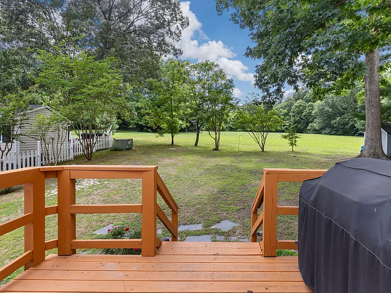 10112 Post Horn Dr — Photo 40