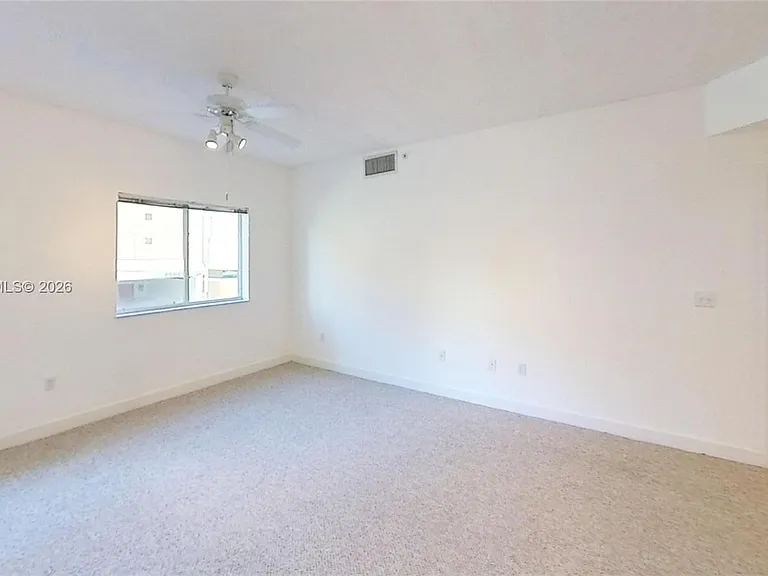 6001 SW 70th St #217 — Photo 11