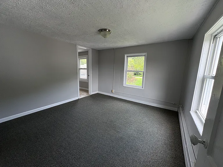 243 Roosevelt Dr — Photo 6