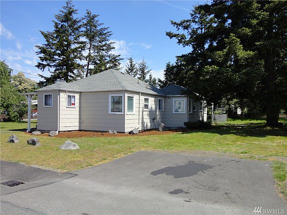 3rd image of 13207 B St E
