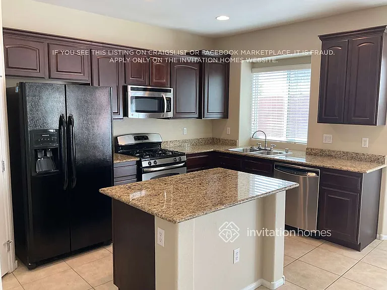10749 Drake Ridge Ave — Photo 6