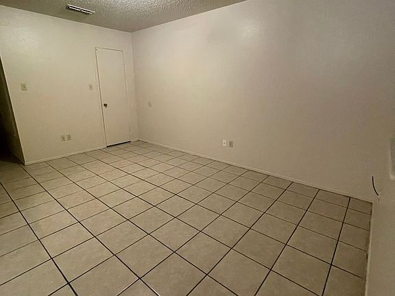 2nd image of 604 E Alston St #3
