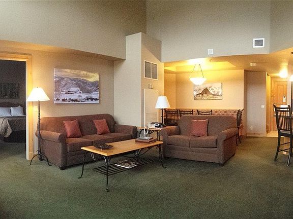 2nd image of 2300 Mount Werner Cir #509/511