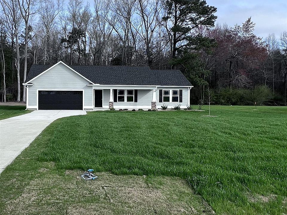 1st image of 217 Sandcastle Ln