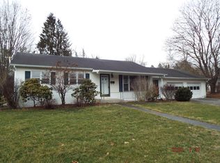 219 Mason Dr, Lewisburg, WV 24901