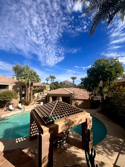2 bed, 1204 sqft, $3,100 — Photo 1