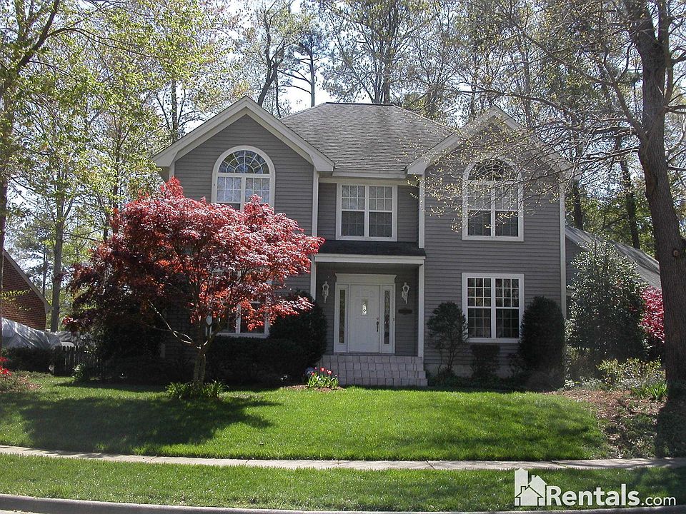 1st image of 2225 Sandy Woods Ln