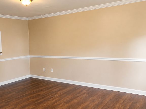 3rd image of 2931 Leta Ct