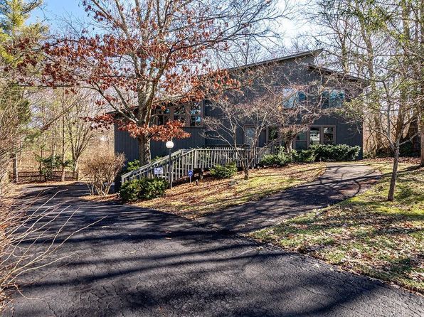 784 Farmsworth Ct, Cincinnati, OH 45255