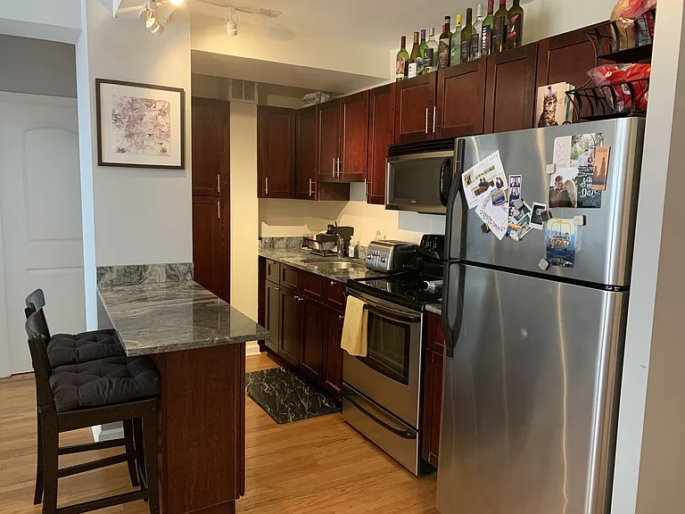 4180 Marine Terrace Apartments — Photo 84