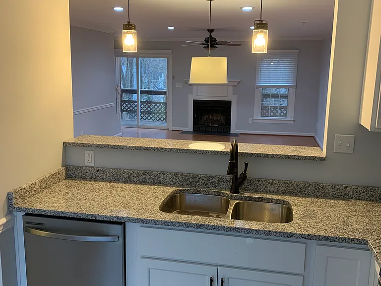 58 Priorslee Ln — Photo 4