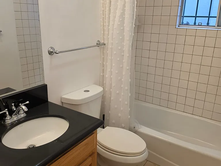 1039 N Curson Ave #2 — Photo 1