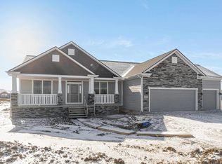 9575 Bass Rd, Fort Wayne, IN 46818