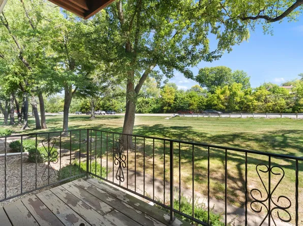 Brookview Apartments