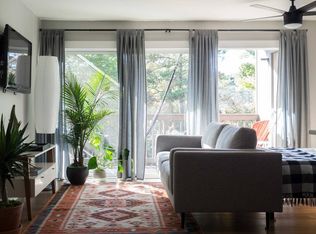 7726 SW Barnes Rd UNIT G, Portland, OR 97225