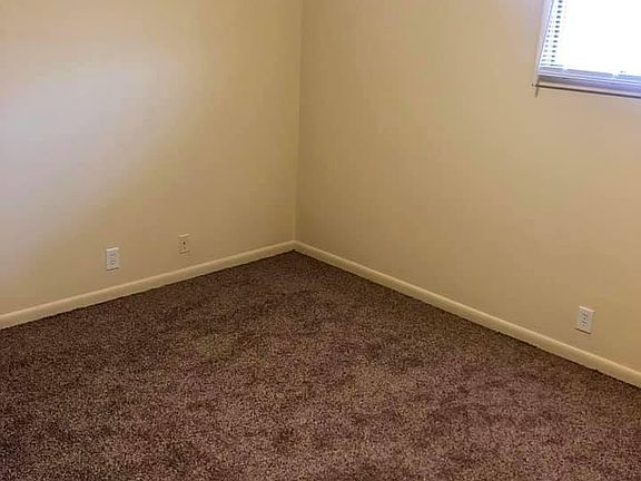4th image of 4620 Redman Ave APT 10