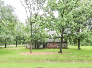 445 Woolridge Dr, Conroe, TX 77301