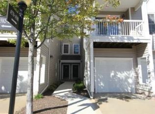 4570 Superior Sq, Fairfax, VA 22033