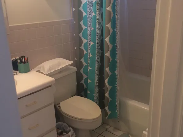 5616 Beacon St, Pittsburgh, PA 15217