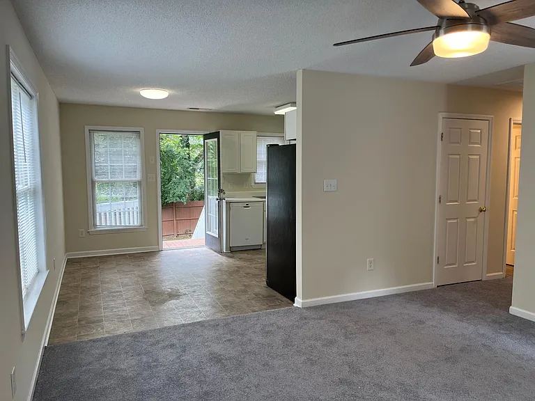 3513 Greywood Dr — Photo 8