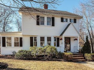 37 Kenwin Rd, Winchester, MA 01890