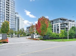 95 N Park Rd #PENTHOUSE 14, Vaughan, ON L4J0J1
