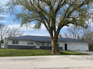 1008 E Stapleton St, Albany, MO 64402