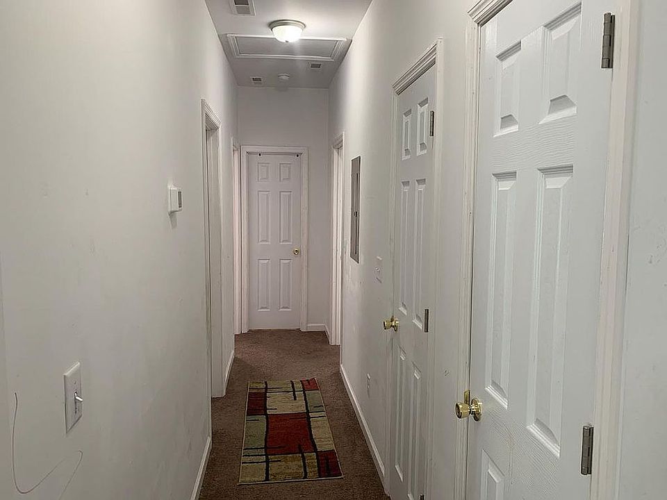 1st image of 199 Blossom St
