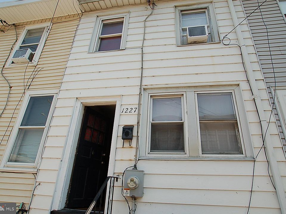 1st image of 1227 Lobdell St