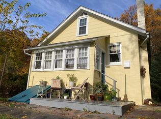 2572 Brunner Rd, Emmaus, PA 18049