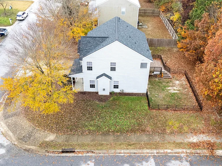 4221 Bay Rum Ln — Photo 29