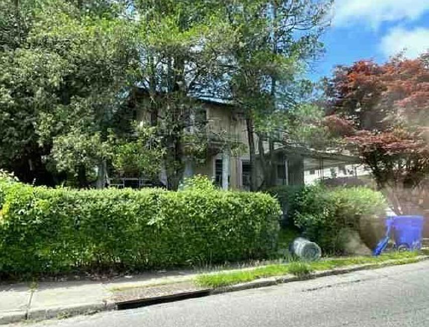 2nd image of 400 W Glenside Ave