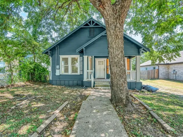 909 N 10th St, Waco, TX 76707
