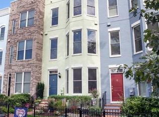 1110 3rd St SE, Washington, DC 20003