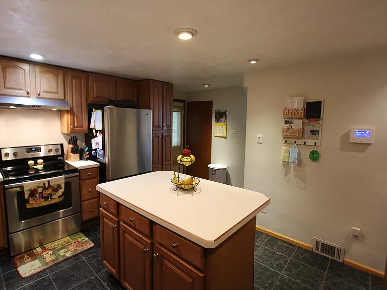 3441 Brighton Rd — Photo 33