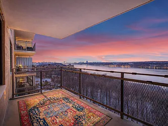 3671 Hudson Manor Terrace #17A image 1 of 14