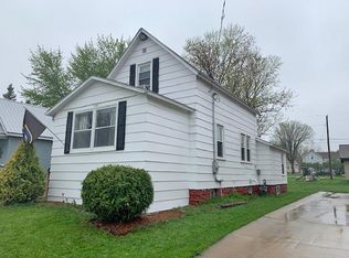 804 S Peach Ave, Marshfield, WI 54449