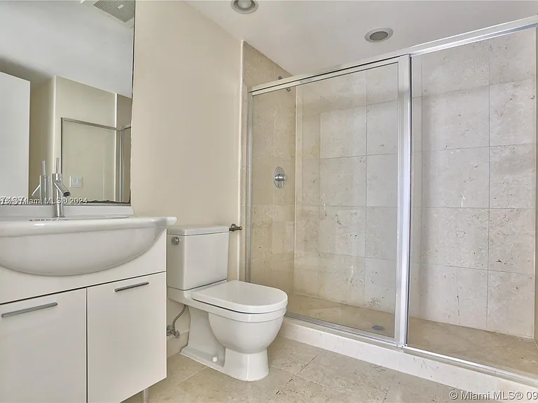 495 Brickell Ave #2010 — Photo 12