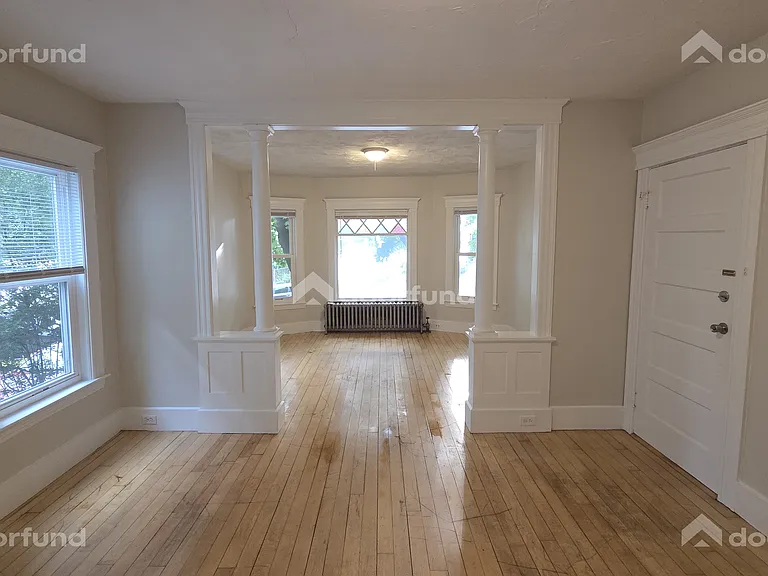 41 Freeland St #1 — Photo 5