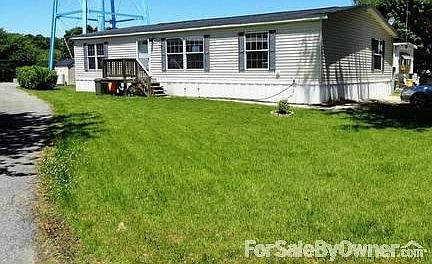 Front Yard
						:
						One of the Largest Yards in the community on private cul de sac