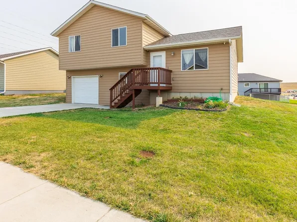 3334 Kyle St, Rapid City, SD 57701