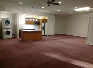 3750 Pilot Knob Rd, Saint Paul, MN 55122