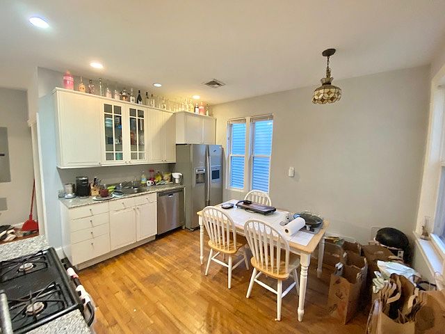 1st image of 731 Parker St APT 2