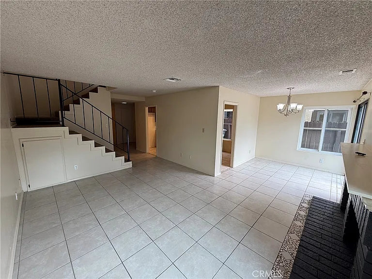 860 N Glassell St — Photo 19