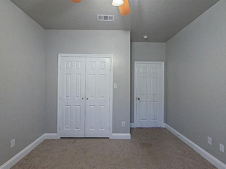 1st image of 3025 Spencer St #1