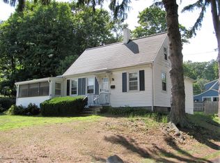 95 South St, Randolph, MA 02368