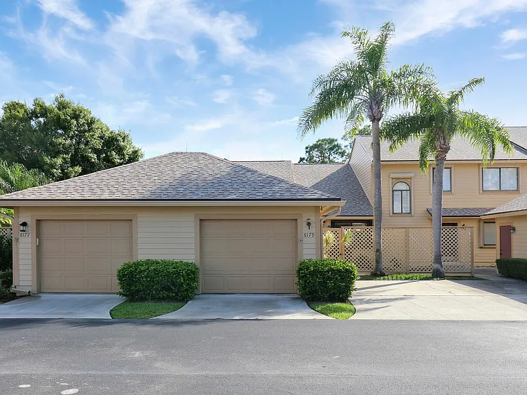 6179 SE Georgetown Pl — Photo 28